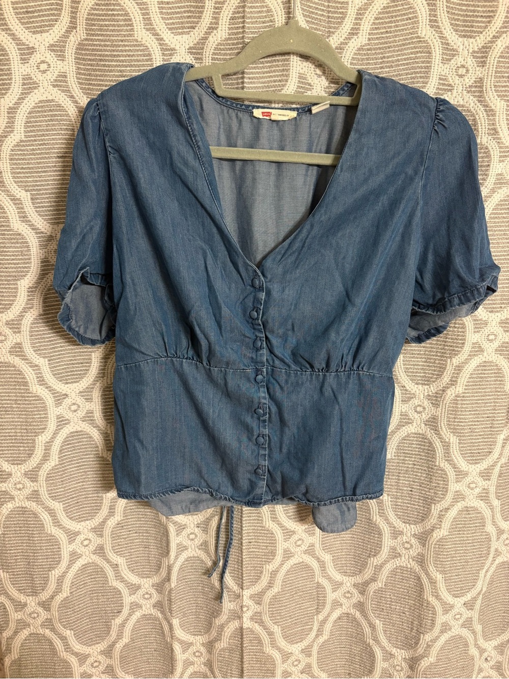 Levi’s Denim Blue Button-Front Women’s Top